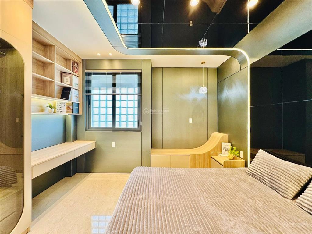 Cô tâm bán nhà về quê tại hoàng hoa thám, 3tỷ 700 dt 88,3m2 sổ đầy đủ nhà mới giấy hoàn công đầy đủ