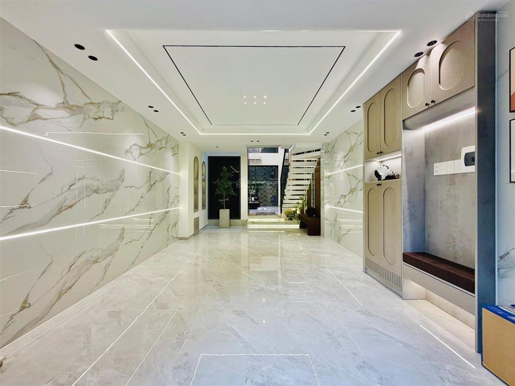 Bán nhà đẹp hẻm to tại lê qúy đôn, phú nhuận 70m2/3 tỷ 900, sổ sạch đầy đủ