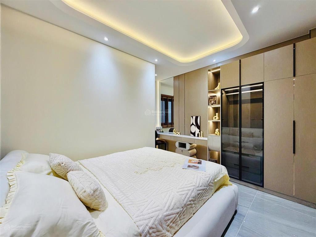 Bán nhà đẹp hẻm to tại lê qúy đôn, phú nhuận 70m2/3 tỷ 900, sổ sạch đầy đủ