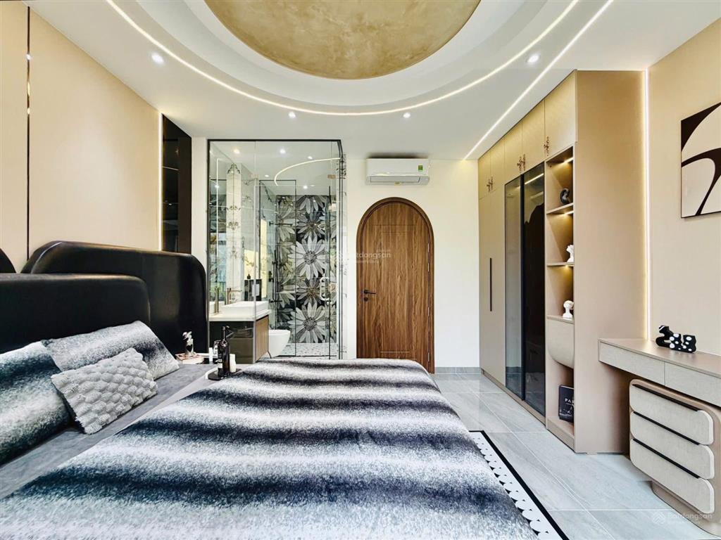 Bán nhà đẹp hẻm to tại lê qúy đôn, phú nhuận 70m2/3 tỷ 900, sổ sạch đầy đủ