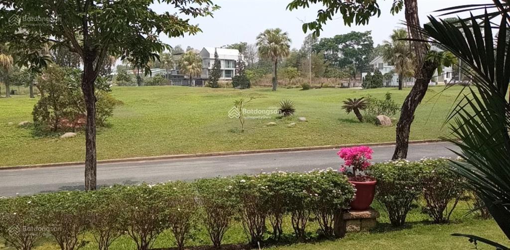 Bán gấp siêu biệt thự thảo nguyên sài gòn 528m2 sổ hồng đầy đủ  khẳng định đẳng cấp