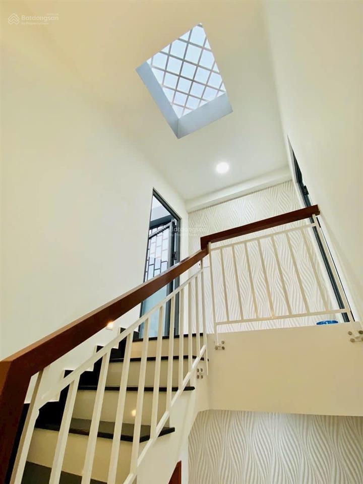 Chính chủ bán nhà đồ sơn,tân bình 3,8 tỷ/82m2 sổ hồng riêng đầy đủ hẻm oto rộng rãi ngang 5m