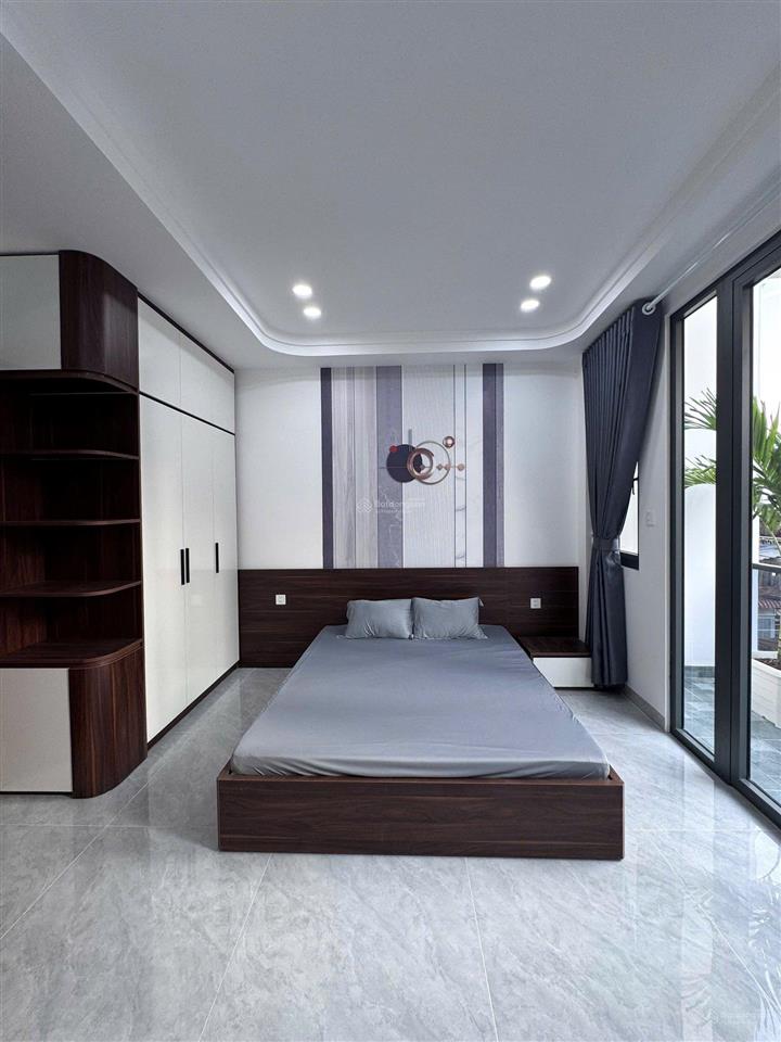 Chính chủ bán nhà sân bay đặng văn sâm quận tân bình 82,4m2 sổ riêng chính chủ, đường lớn