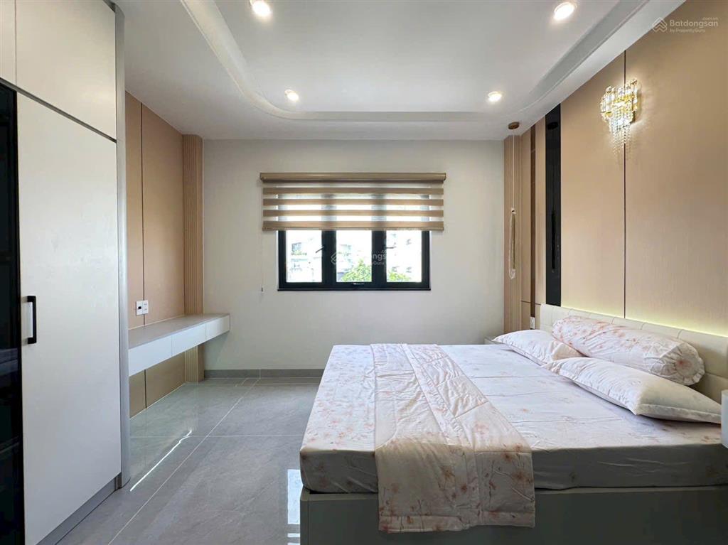 Xoay vốn bán nhanh nhà 4 tầng phan đăng lưuphú nhuận 72m2 bán 3 tỷ 400 sổ sẵn có thương lượng thêm