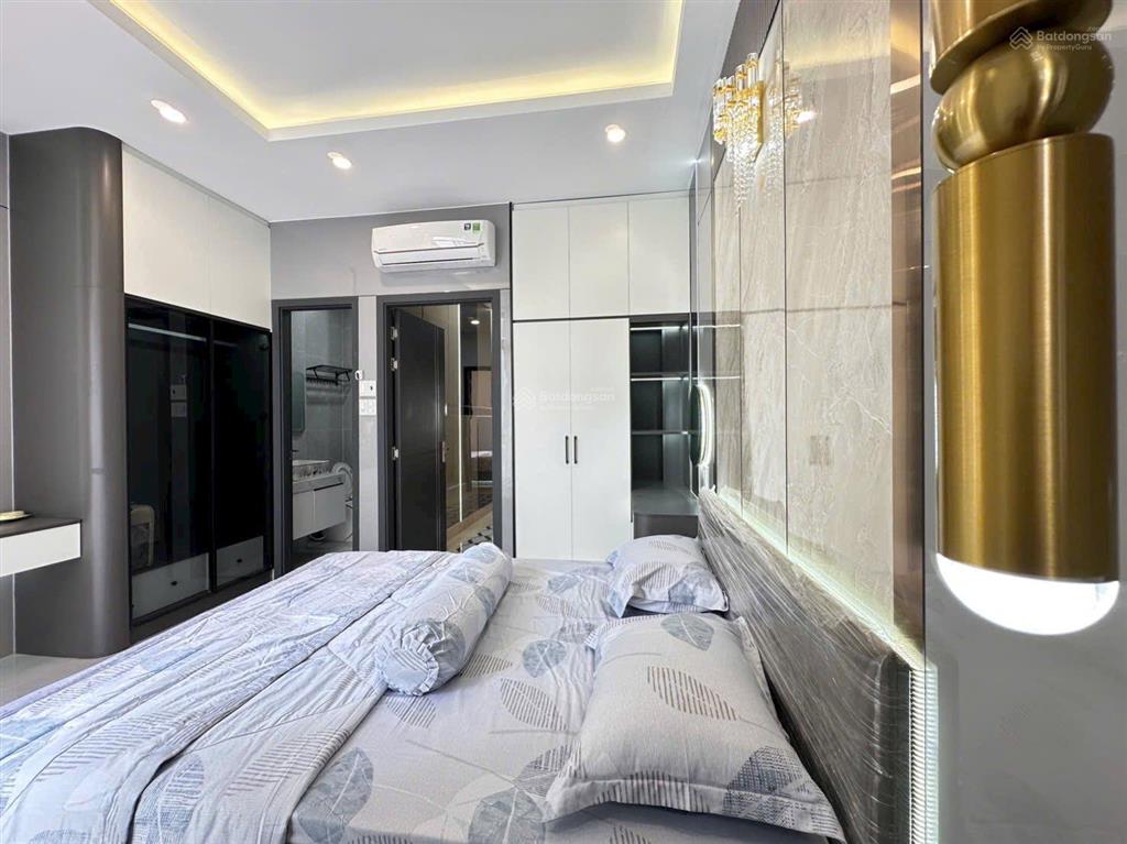Xoay vốn bán nhanh nhà 4 tầng phan đăng lưuphú nhuận 72m2 bán 3 tỷ 400 sổ sẵn có thương lượng thêm