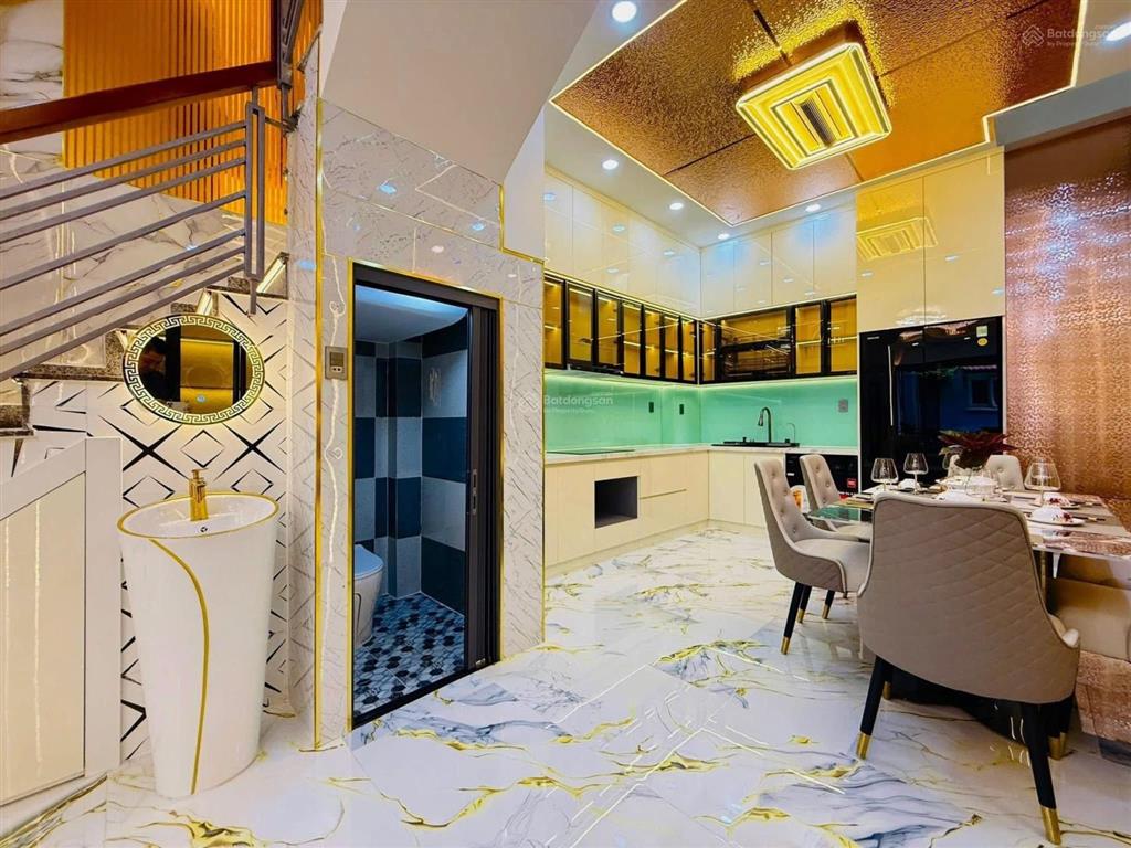 Mua nhà thủ đức tại quốc lộ 13, 76,3m2 / 1 tỷ 800 triệu sổ hồng riêng, đường ô tô chạy, có cho thuê