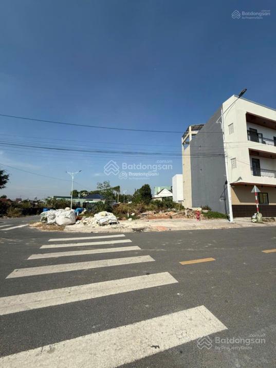 Bán lô góc mặt tiền đường n1 kdc an thạnh gần ngã tư hòa lân 5x19.39m shr giá tốt