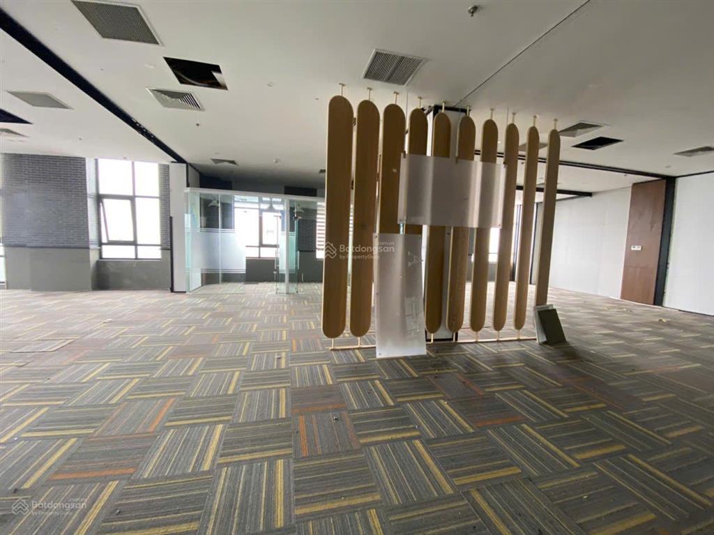 Cho thuê văn phòng roman plaza tố hữu diện tích 250m² giá chỉ 160.000đ/m²/tháng