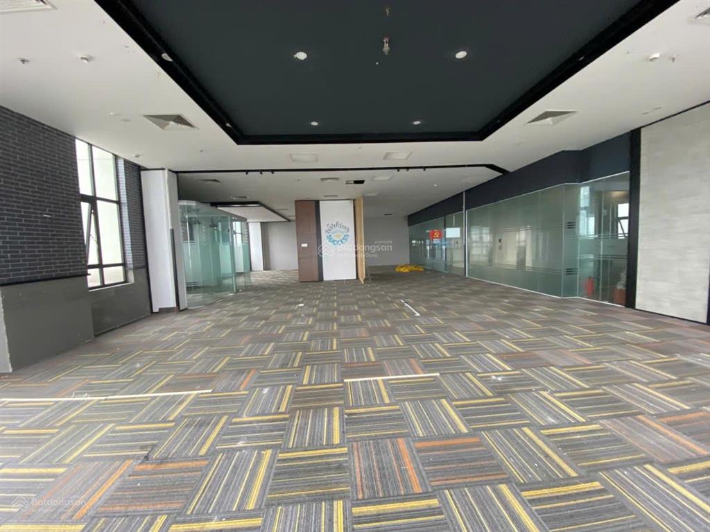 Cho thuê văn phòng roman plaza tố hữu diện tích 250m² giá chỉ 160.000đ/m²/tháng