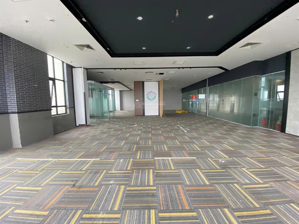 Cho thuê văn phòng roman plaza tố hữu diện tích 250m² giá chỉ 160.000đ/m²/tháng