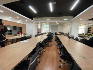 Cho thuê 300m2 văn phòng trung yên plaza, giá chỉ 190k/m²/th sàn đẹp thoáng sáng cầu giấy