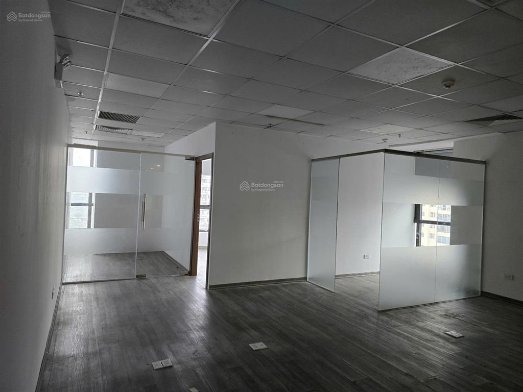 Cho thuê văn phòng sun square 21 lê đức thọ 180m² giá chỉ 220k/m2 sẵn phòng, làm ngoài giờ free