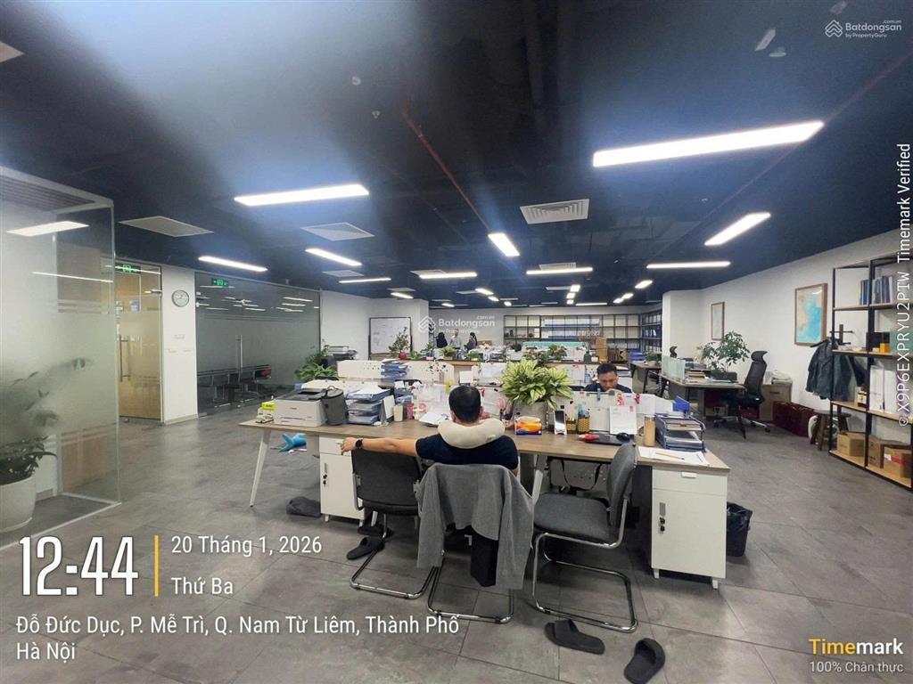 Cho thuê văn phòng vinhomes west point 180m² giá chỉ 235k/m sẵn phòng, làm ngoài giờ free
