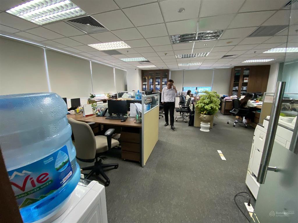 Cho thuê văn phòng ceo phạm hùng 100m² có sẵn nội thất luôn vào làm việc