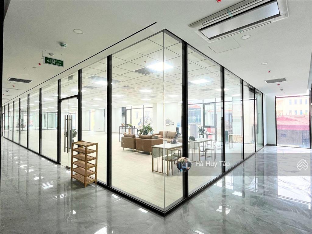 Bql tòa nhà golden palace mễ trì cho thuê văn phòng sẵn đồ diện tích 150m2