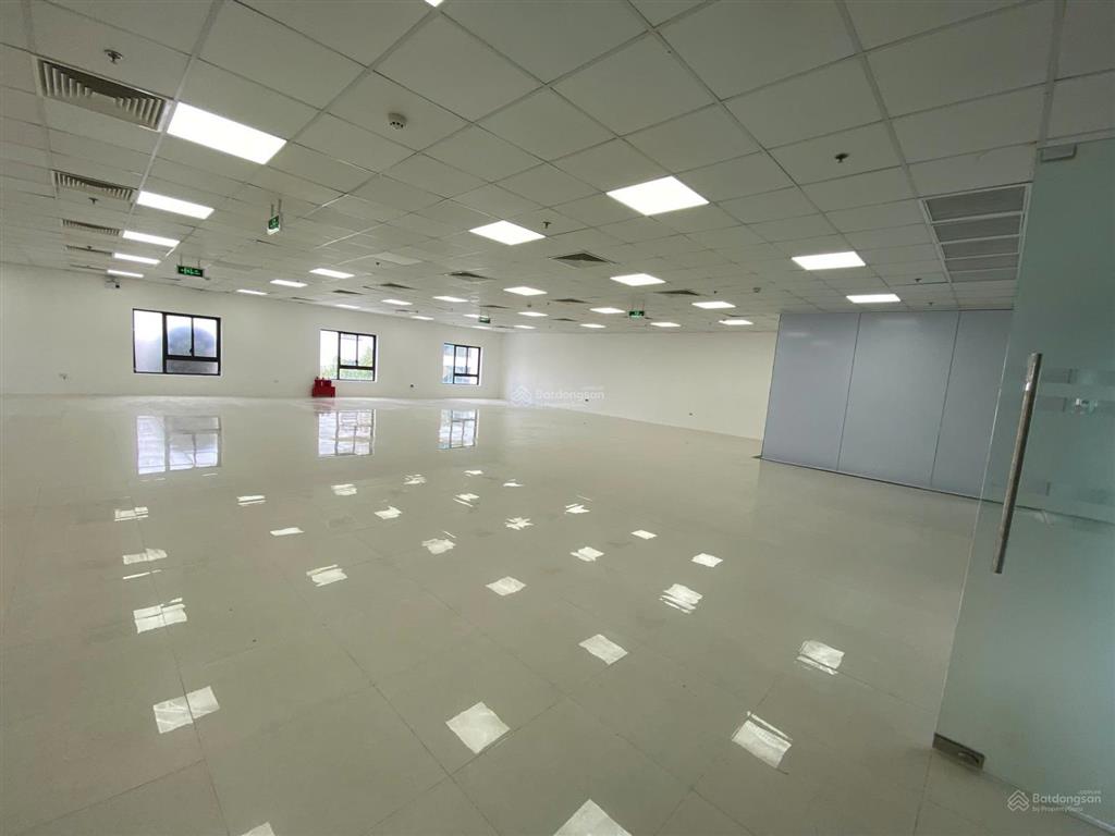 Cho thuê vp gold tower 275 nguyễn trãi 350m², cắt từ 160m², sẵn nội thất, giá 288k/m²