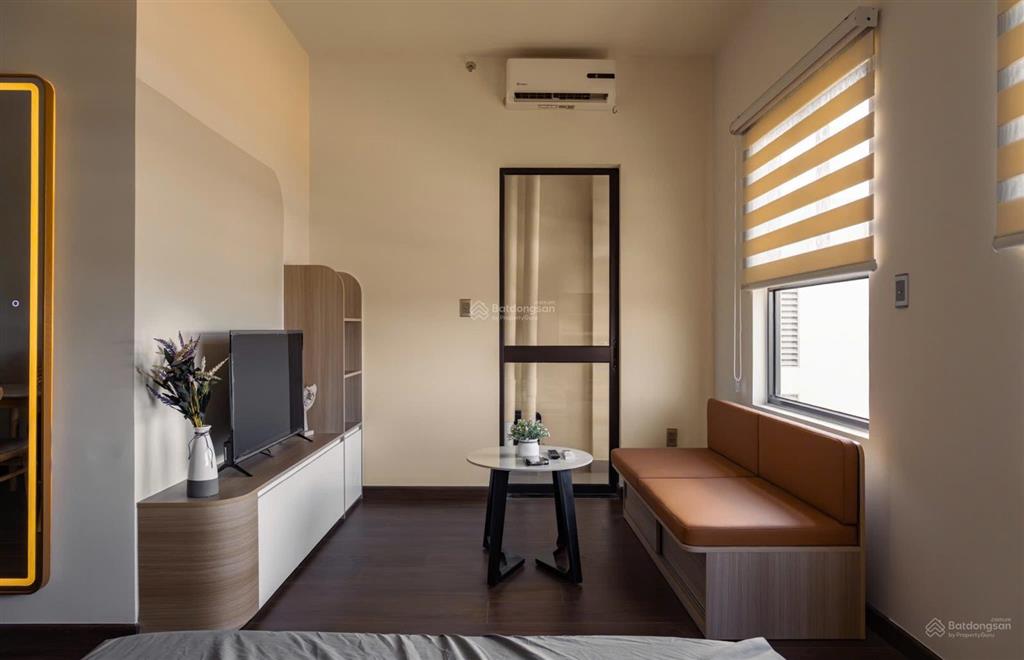 Cho thuê căn hộ ehomesouthgate, block a3, tầng giữa, view đông nam, nhà mới 99%, nhận nhà ở liền