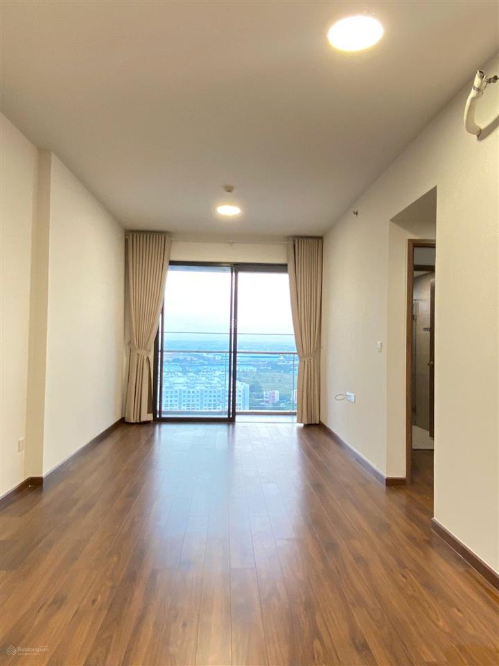 Chính chủ cần bán căn góc akari giai đoạn 2, tầng cao, view nội khu, hồ bơi, còn miễn pql