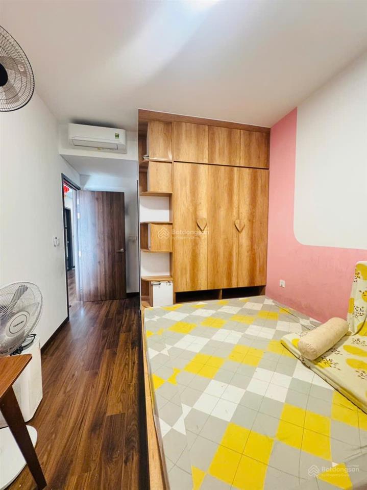 Cần cho thuê căn studio 26m2, full nội thất, tháp mp6, tầng đẹp