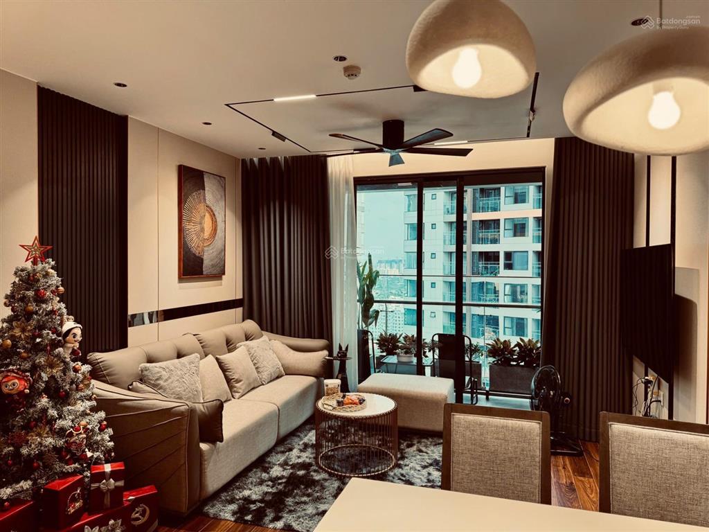 Cho thuê căn hộ akari tháp neo, tầng cao, view hồ bơi, full nội thất xịn, miễn phí quản lí