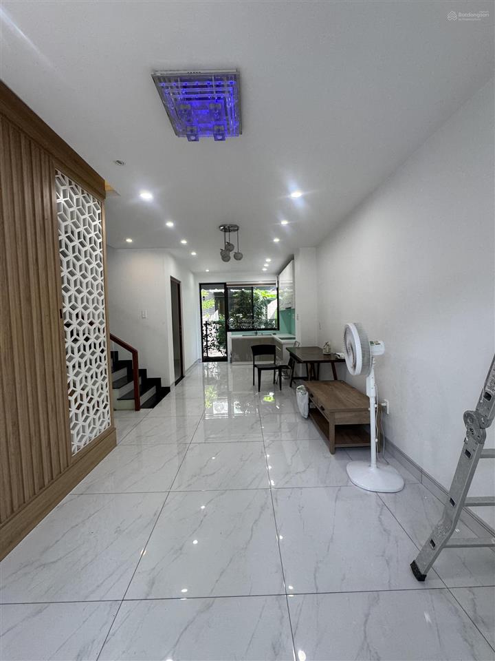 Cần bán nhà phố vườn đã hoàn thiện, khu aquaria tại waterpoint, đã có sổ hồng