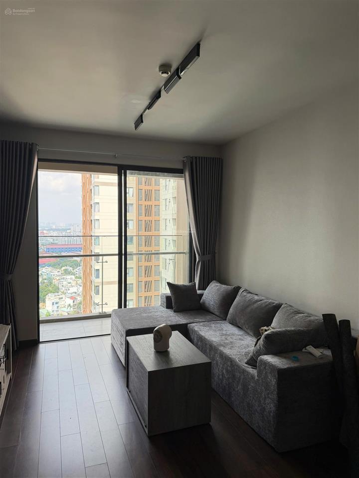 Cho thuê căn hộ akari full nội thất, căn góc tầng cao view hồ bơi giai đoạn 2, nội thất mới 100%