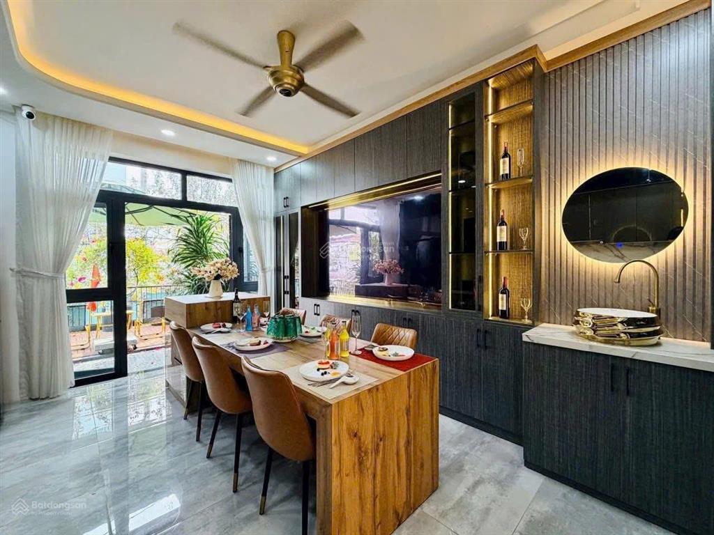 Nhà bán trước tết tại đường lý chiêu hoàng, phường 10, q.6, giá 3,99 tỷ, dt 72m2, thuê 32tr/tháng