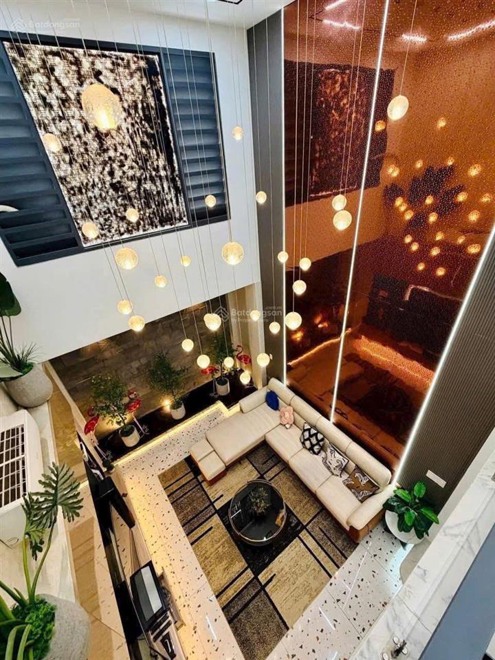 Nhà bán trước tết tại đường lý chiêu hoàng, phường 10, q.6, giá 3,99 tỷ, dt 72m2, thuê 32tr/tháng