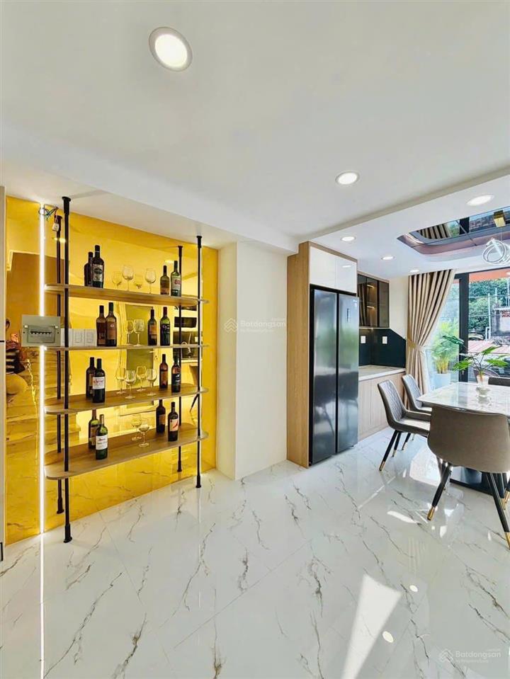 Chủ cần tiền gấp để lại căn nhàc giá mềm tại an dương vương, p. 5, q. 5, giá 4,79 tỷ, dt 81m2  hot