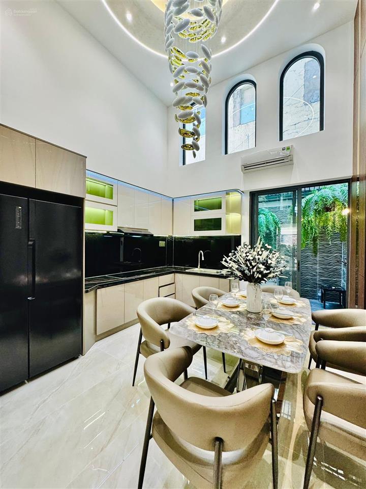 Nhà phố mới xây dt 70m2 ngô quyền, p. hiệp phú, quận 9 | giá 4 tỷ 2 (tl), shr, hđ thuê 28tr/th