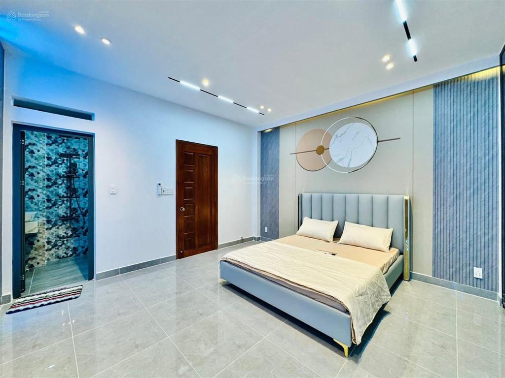 Bán nhà mặt tiền cho thuê kinh doanh nguyên hồng p.11, bình thạnh | giá 4 tỷ 6(tl), dt 85m2, có sổ