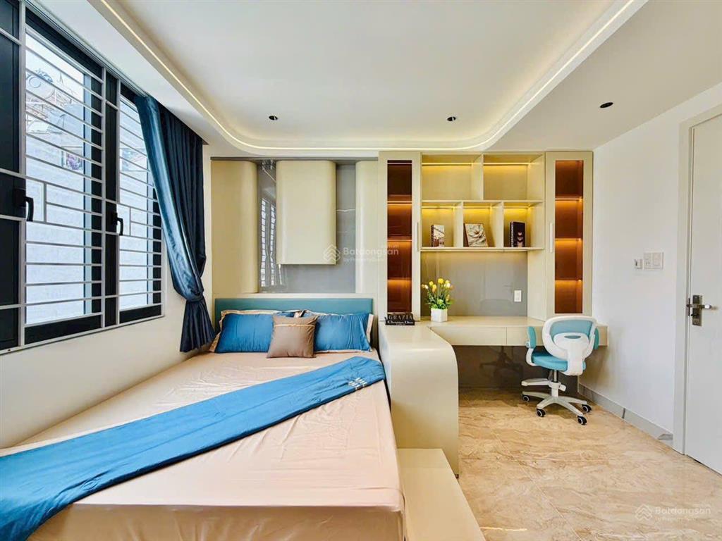 Chủ ngộp ngân hàng giảm giá sâu bán nhà mặt tiền tam đảo, p.15, quận 10 | giá 5 tỷ 350(tl), sổ hồng