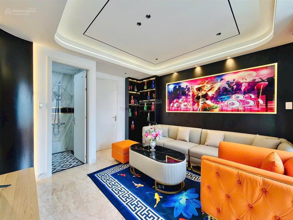 Chủ ngộp ngân hàng giảm giá sâu bán nhà mặt tiền tam đảo, p.15, quận 10 | giá 5 tỷ 350(tl), sổ hồng