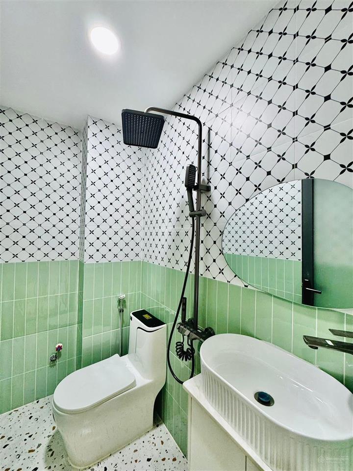 Ngộp bank cần ra nhanh nhà mặt tiền ngô quyền p.6, quận 10 | giá 4 tỷ 520(tl), dt 80m2, có sổ hồng