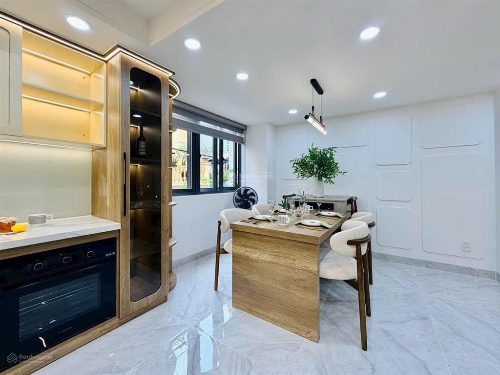 Chủ lớn tuổi không quản lý nổi bán nhà trần quốc thảo, quận 3 | 5 tỷ 350 (tl), dt 87,5 m2, sổ hồng