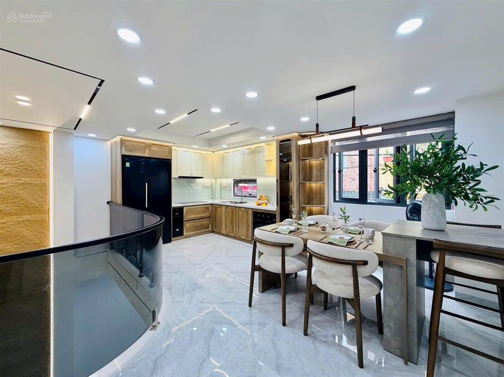 Chủ lớn tuổi không quản lý nổi bán nhà trần quốc thảo, quận 3 | 5 tỷ 350 (tl), dt 87,5 m2, sổ hồng