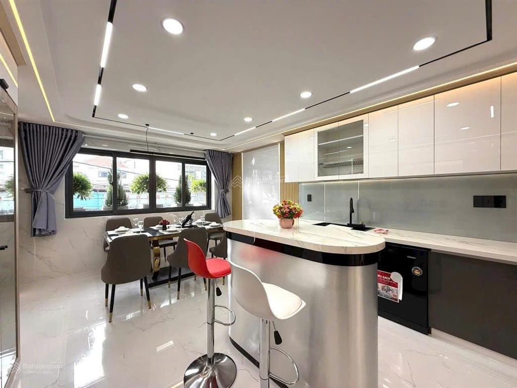 Ngộp nặng bán ra nhanh nhà quách đình bảo,tân phú | giá chỉ 3 tỷ 690(tl), dt to 88m2, có sổ hồng