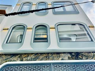 Bán nhanh bán gấp hỗ trợ giảm giá sâu 3 tỷ 3(tl) hoàng diệu, phường 6, quận 4 | dt 80m2, có sổ hồng