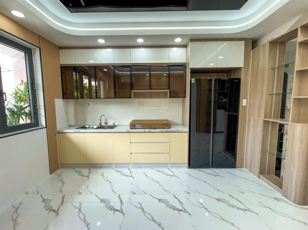 Bán nhà để dưỡng già hẻm 8m 51 cao thắng, p.3, quận 3 giá 3 tỷ 960(tl), dt 72m2, có sổ hồng riêng