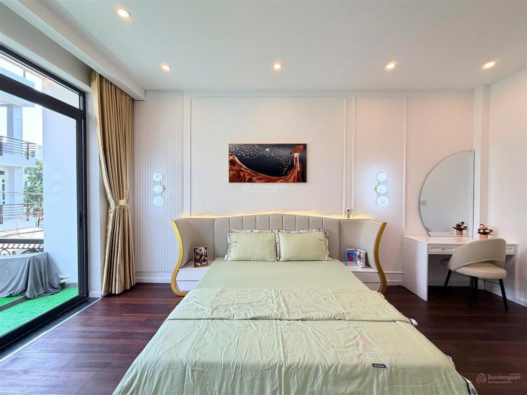 Giá tụt sâu nhà trung tâm phú nhuận trường sa | giá chỉ 4 tỷ 360(tl), dt 76,5 m2, có sổ hồng riêng