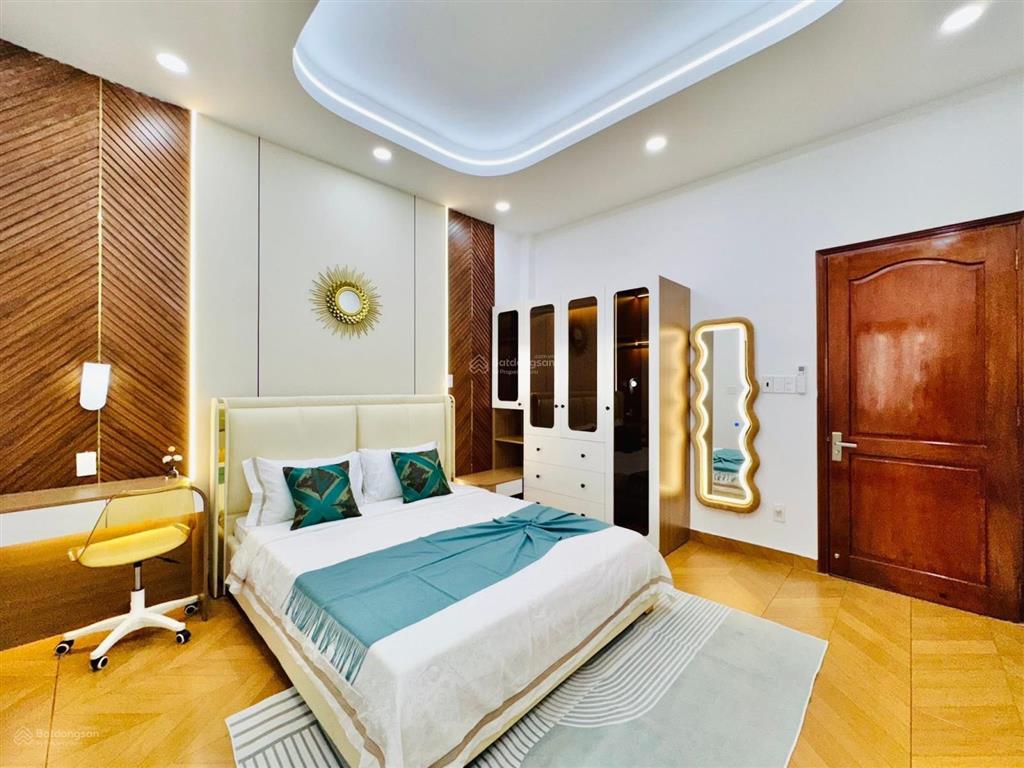Cần bán gấp căn nguyễn hữu cảnh, p.22, bình thạnh dt 80m, giá chỉ 4.4 tỷ (tl), có sổ hồng riêng