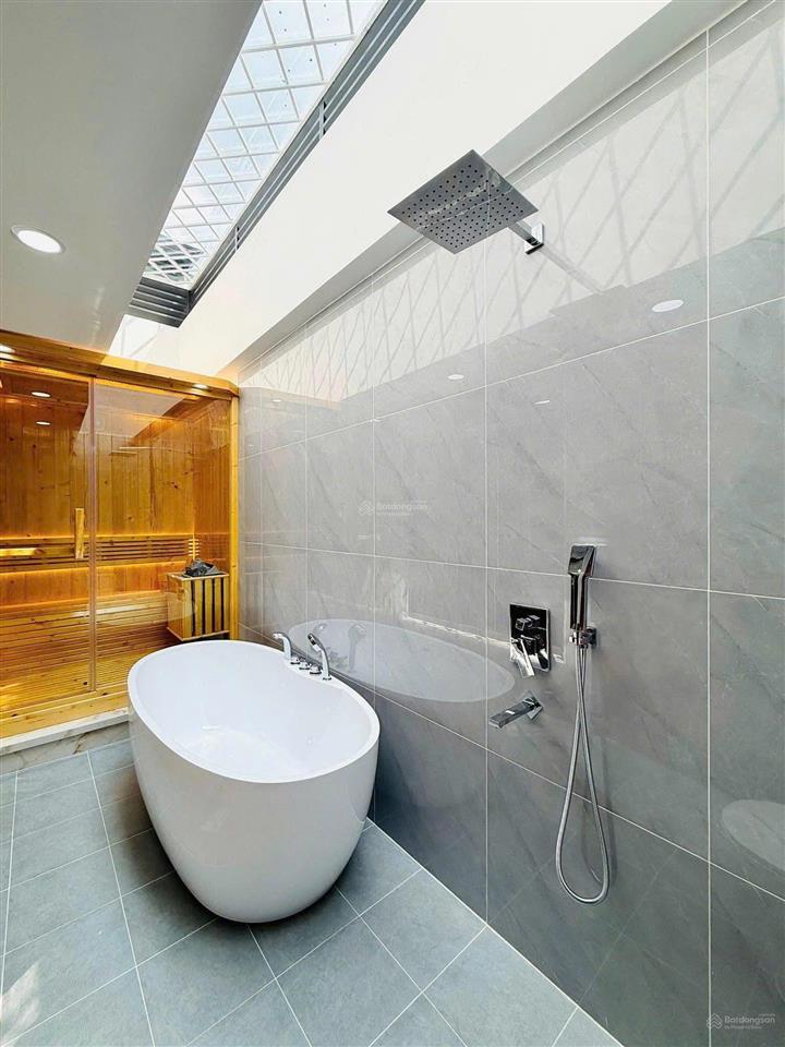 Bán liền trong tháng này giá thương lượng 4 tỷ 820(tl) lãnh binh thăng, quận 11 | dt to 90m2, có sổ