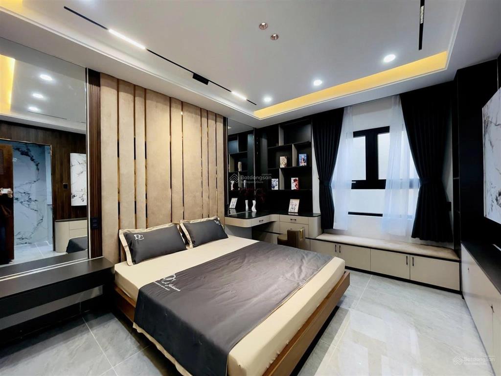 Bán gấp nhà để về quê lê văn sỹ, p. 12, quận 3 | (tl), dt 80m2, có sổ đẹp, có hđ thuê