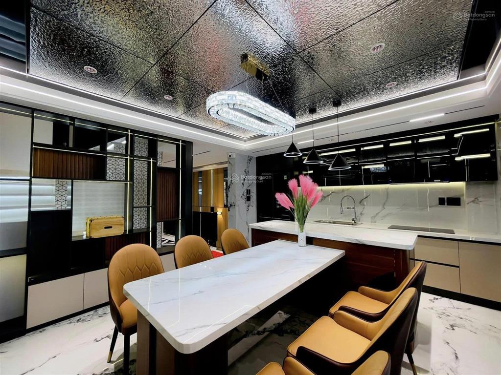 Bán gấp nhà để về quê lê văn sỹ, p. 12, quận 3 | (tl), dt 80m2, có sổ đẹp, có hđ thuê