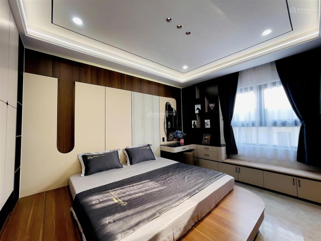 Bán gấp nhà để về quê lê văn sỹ, p. 12, quận 3 | (tl), dt 80m2, có sổ đẹp, có hđ thuê