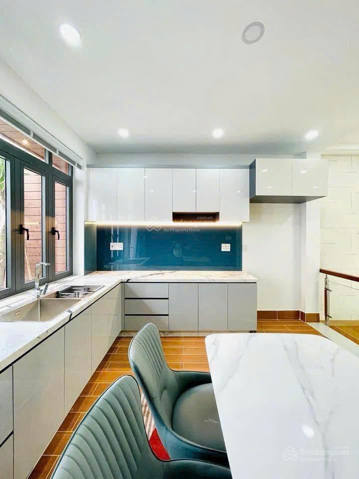 Chịu lỗ bán ra nhà nguyễn đình khơi p.4, tân bình | dt 85m2 | giá 4 tỷ 300 (tl) | có sổ hồng riêng