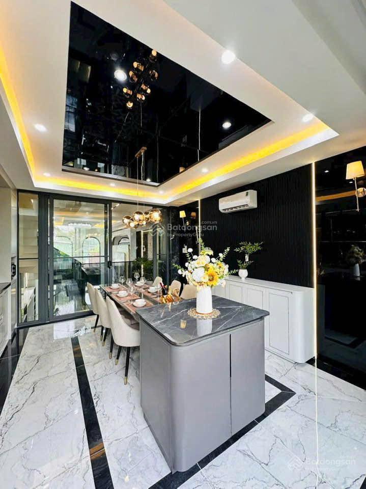 Lỗ vốn cần bán nhà xoay tiền nhà nguyễn văn hưởng, quận 2 | giá 5 tỷ 520(tl), dt 82m2, có sổ đẹp