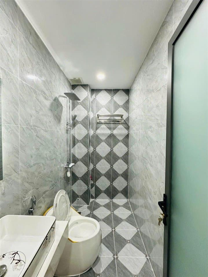 Cô út bán nhà có sổ đẹp lê văn việt, p. phú hiệp, quận 9 | dt 70m2, có hđ thuê