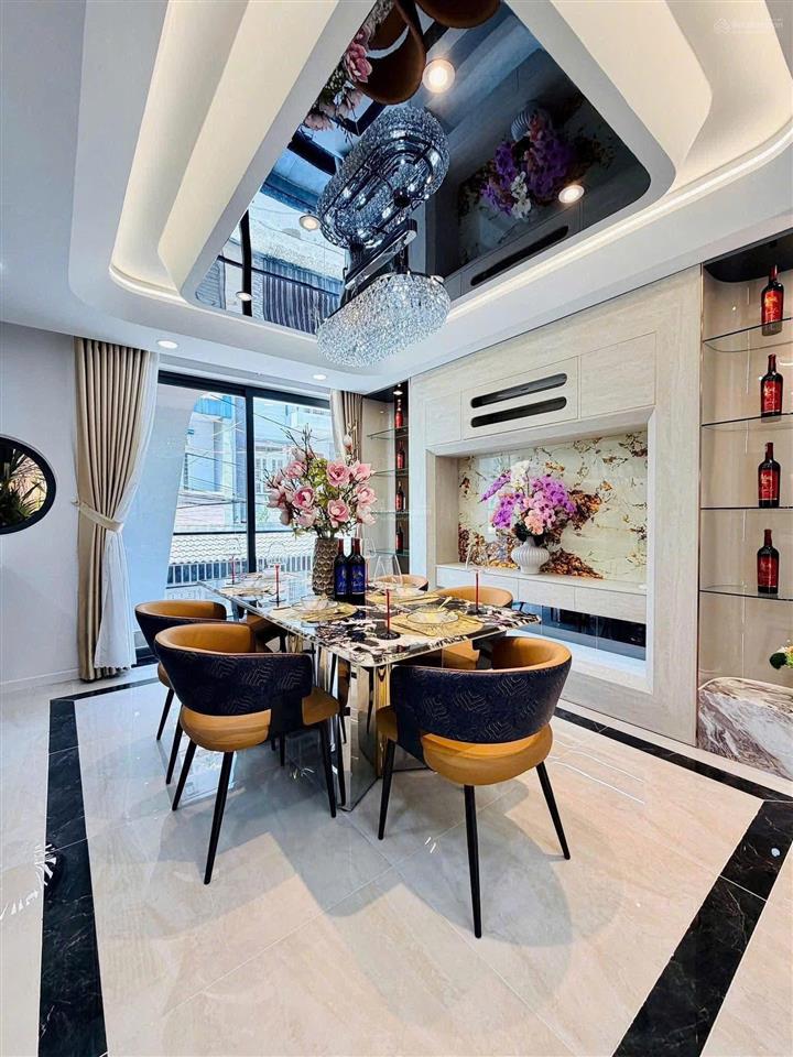 Nhà hẻm xe hơi có sổ đẹp nguyễn văn linh quận 7  giá chỉ 4.99 tỷ(tl), dt lớn 90m2, có hđ thuê sẵn