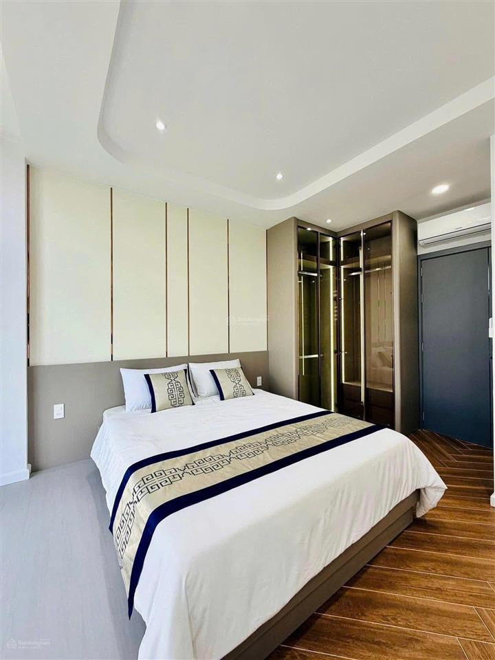 Nhà hẻm xe hơi có sổ đẹp nguyễn văn linh quận 7  giá chỉ 4.99 tỷ(tl), dt lớn 90m2, có hđ thuê sẵn